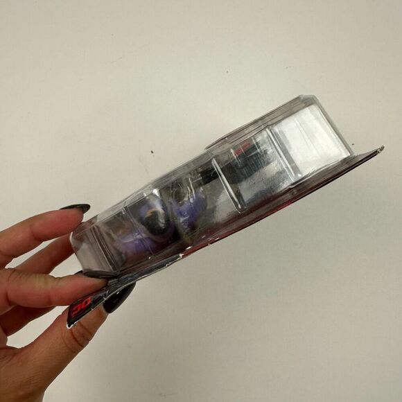 NEW Spin Master DC Comics The Penguin Batman Action Figure With 3 Accessories - Picture 4 of 5